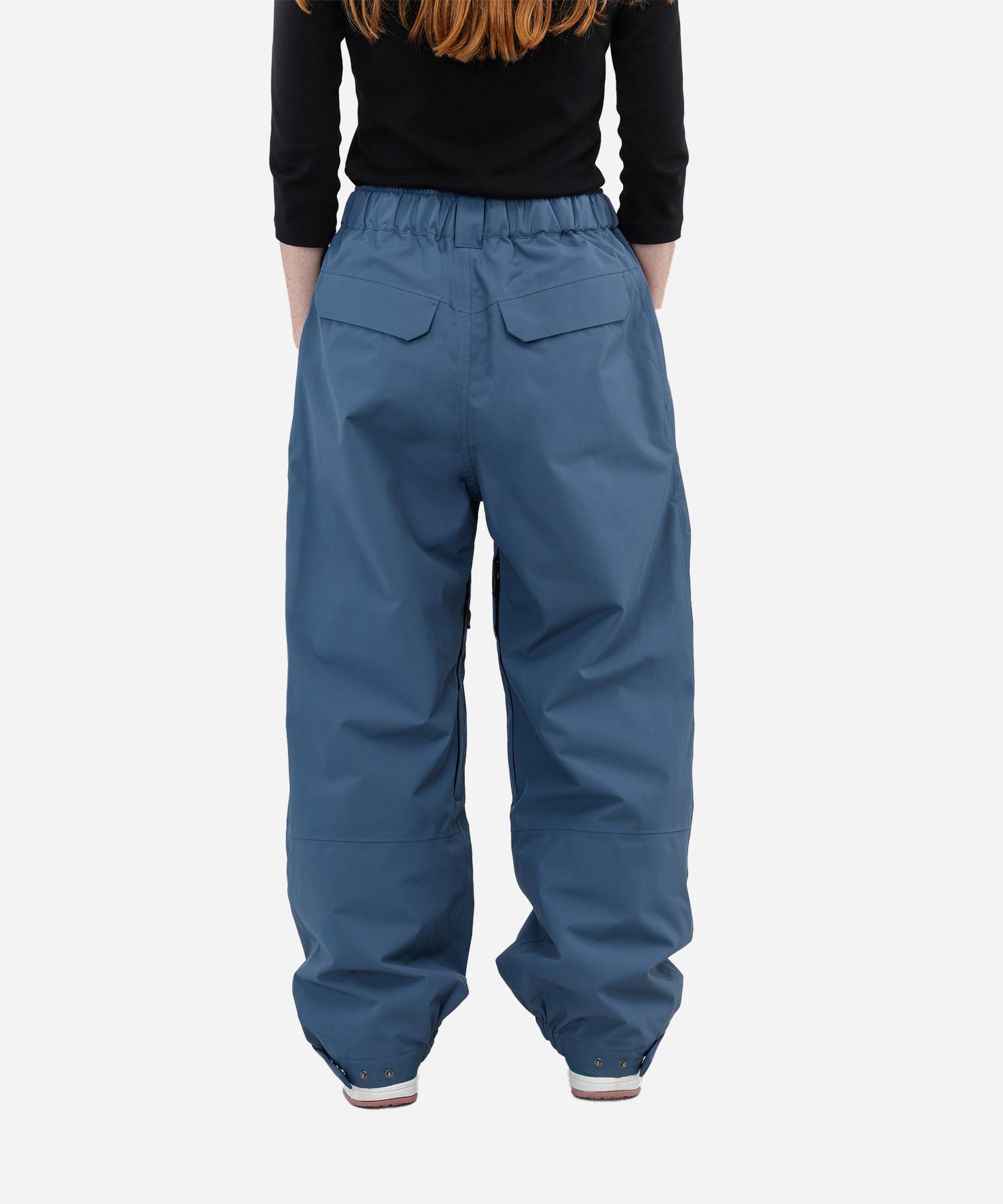 BeyondMedalsNostalgia2LPantBlue-ModelBack