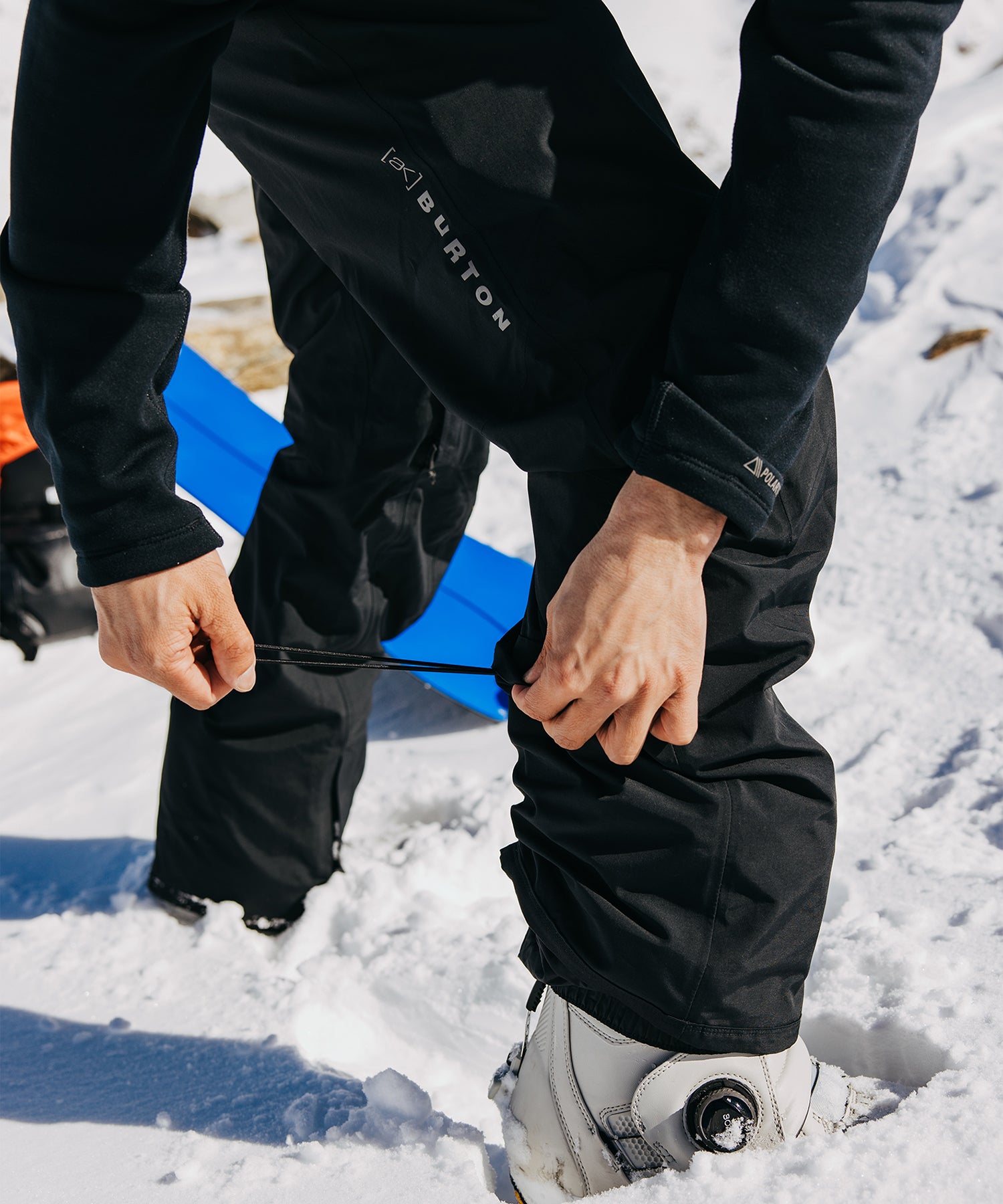 BurtonAKGORE-TEXCyclic2LBib2026TrueBlack-Cuff