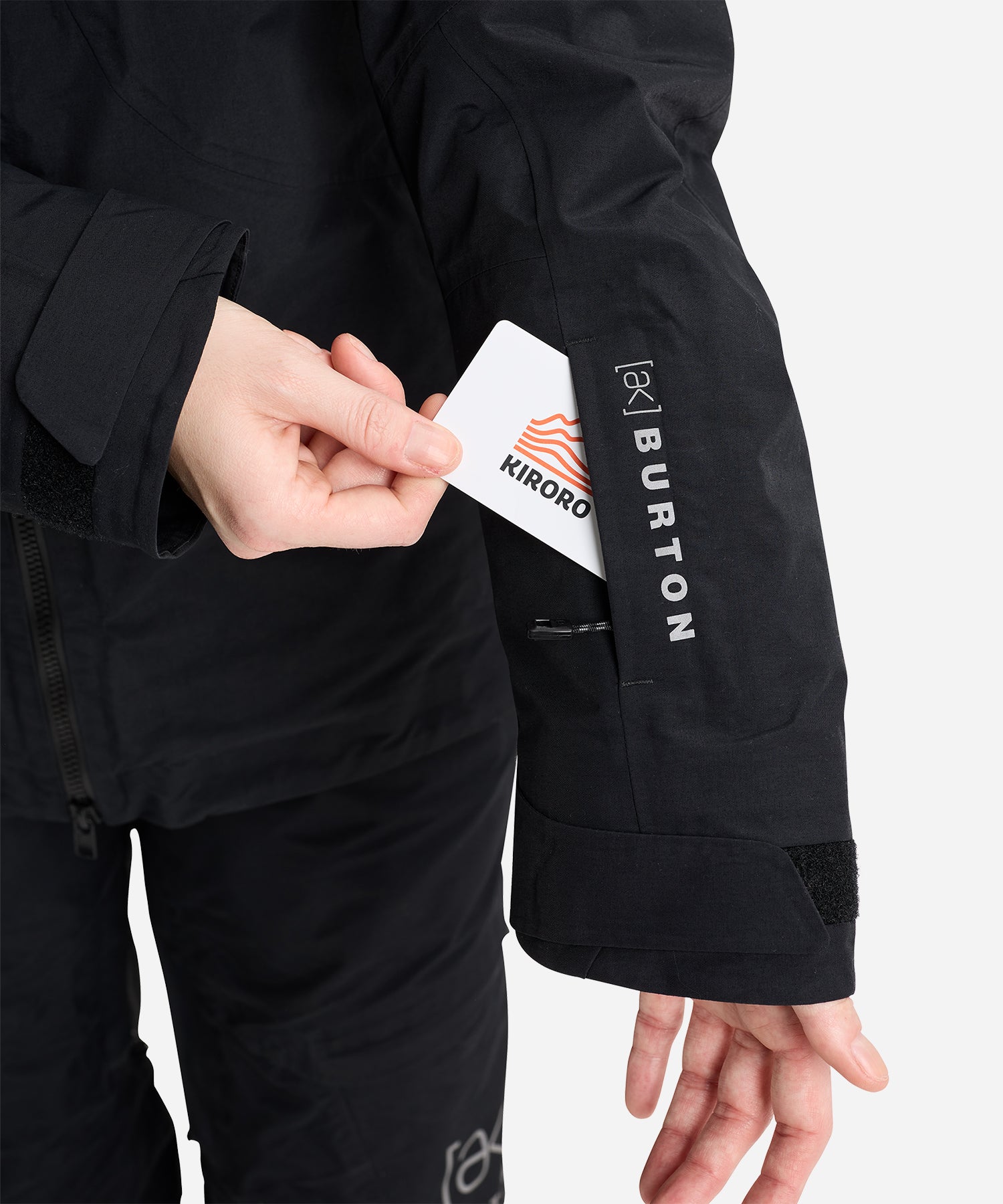 BurtonAKGORE-TEXEmbarkJacket2026TrueBlack-PassPocket