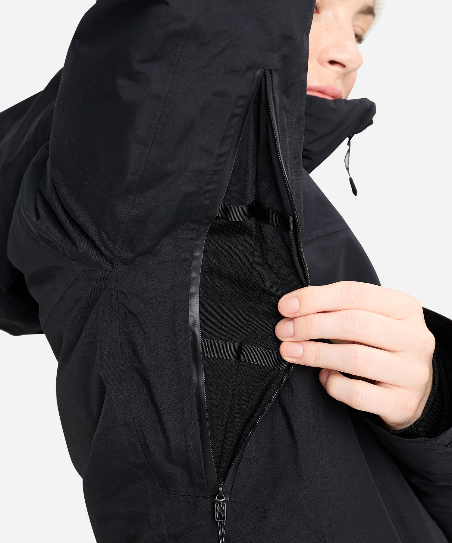 BurtonAKGORE-TEXEmbarkJacket2026TrueBlack-Vent