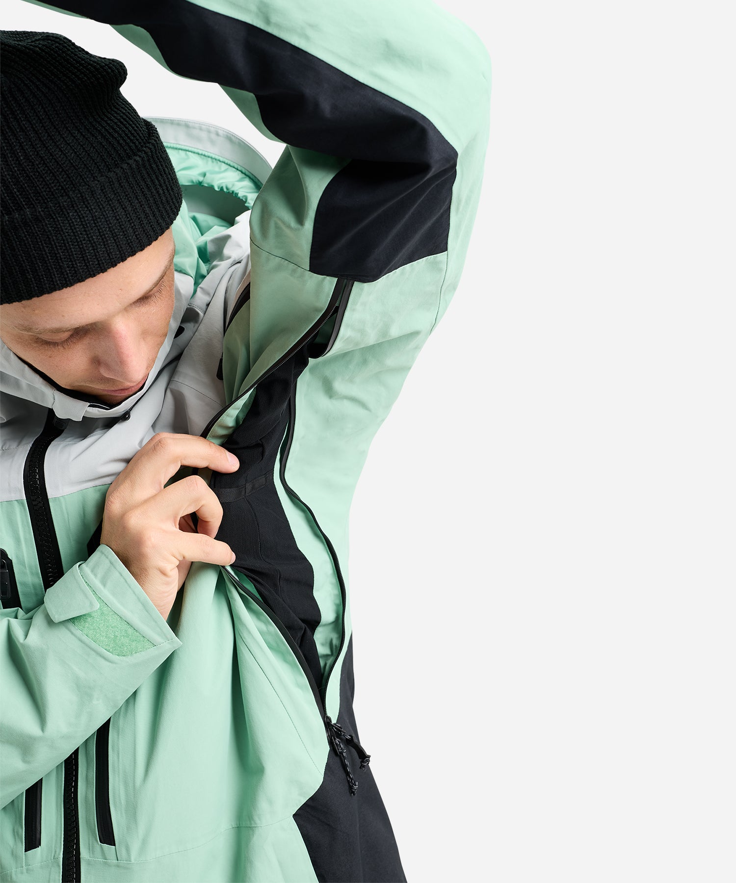 BurtonAKGORE-TEXSwash2LJacket2026GreyCloud_SoftSage-Vent