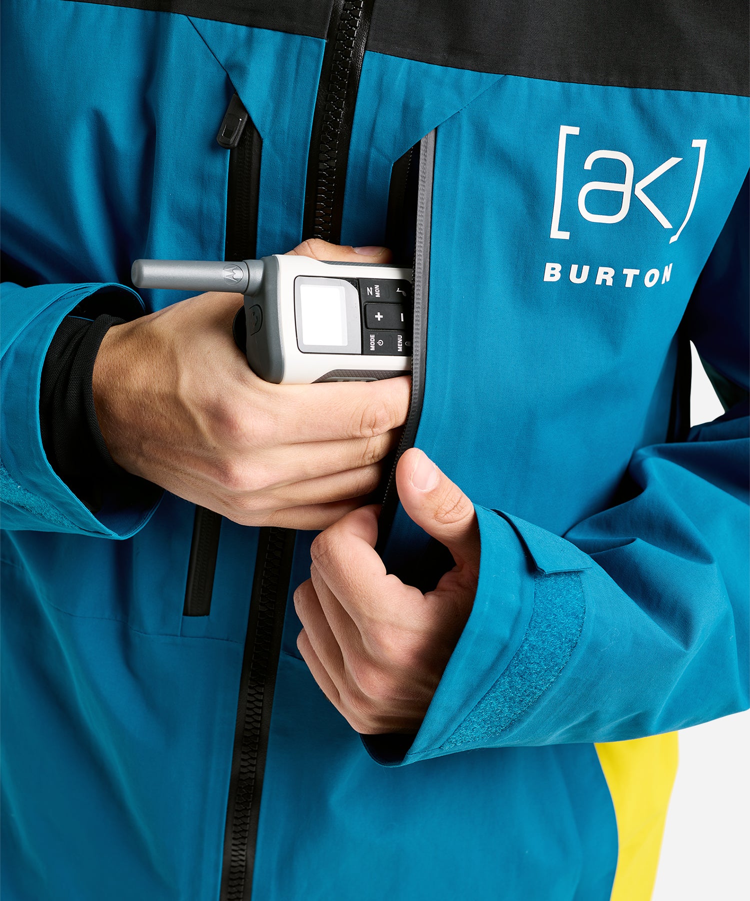 BurtonAKGORE-TEXSwash2LJacket2026TrueBlack_BlueTeal_AtomicYellow-ChestPocket