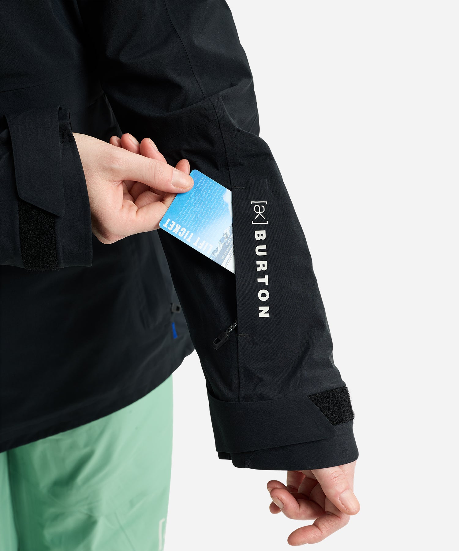 Burton_ak_Women_sGORE-TEXKimmy2LAnorak2026TrueBlack-PassPocket