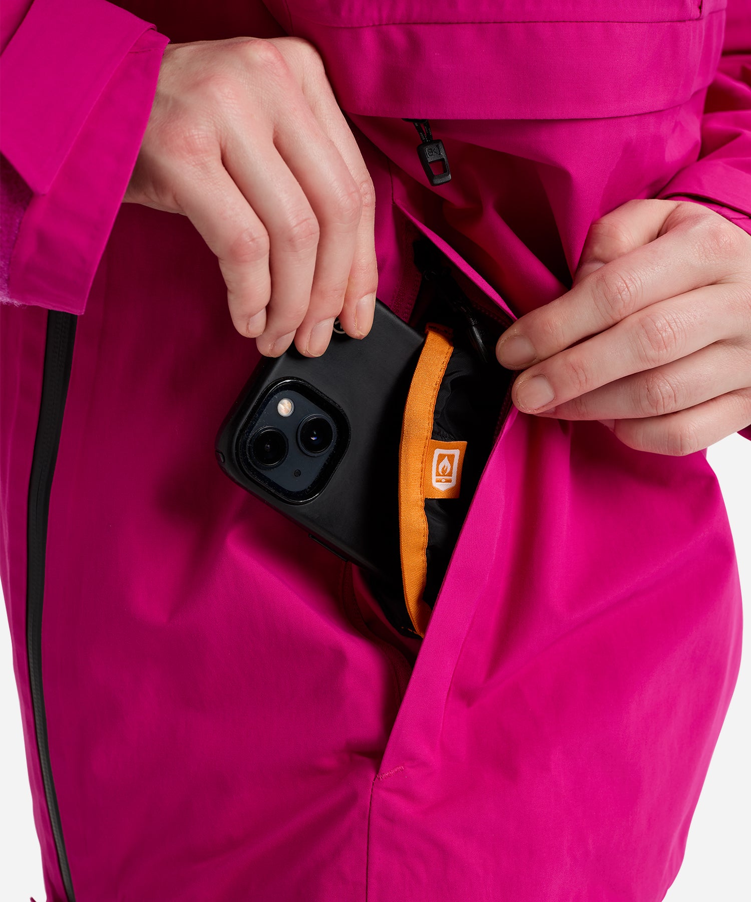 Burton_ak_Women_sGORE-TEXKimmy2LAnorak2026VerryBerry-PhonePocket