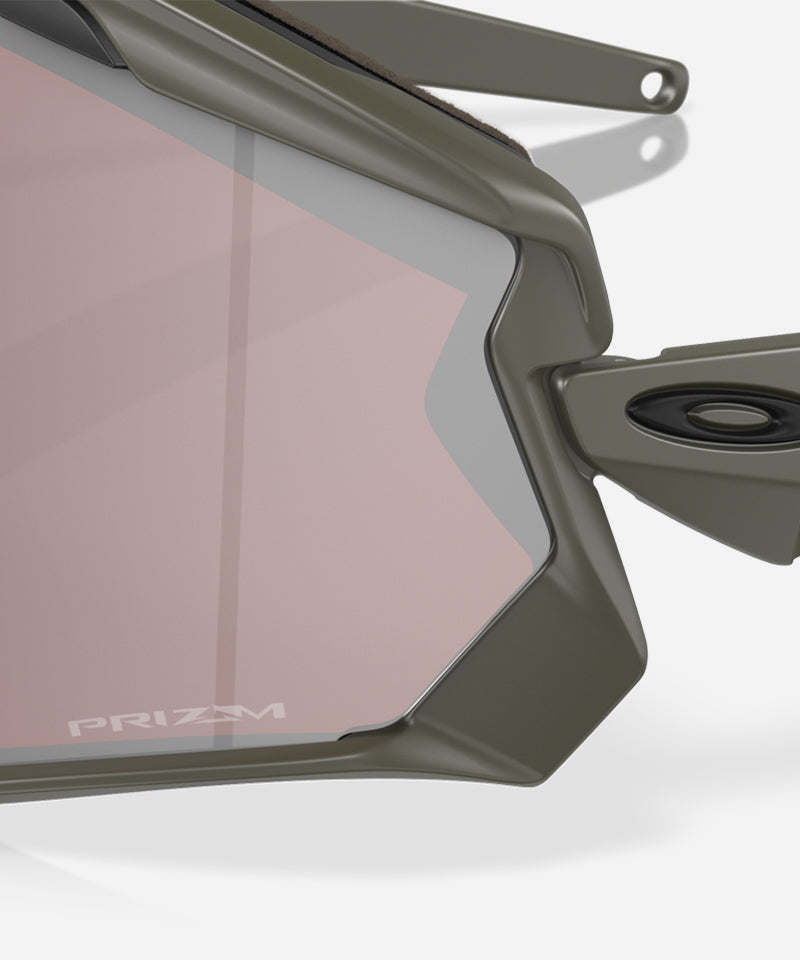OakleyWindJacketOlivePrizmBlack-Lensdetail_dbb92127-55a0-4f95-9d51-f219c0c595ce
