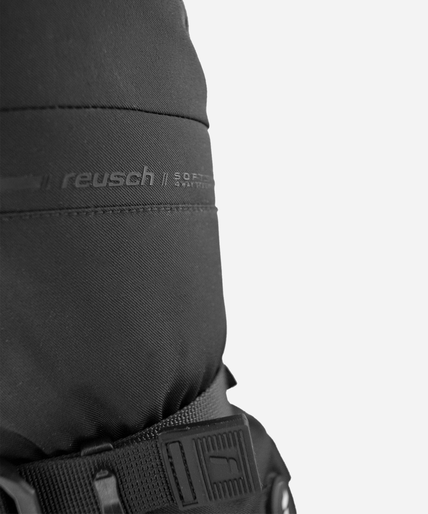 ReuschAdvancedHeatR-TEXXTMittBlack-LogoDetail