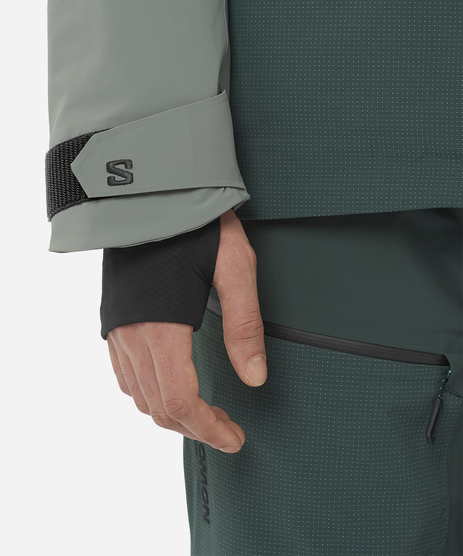 SalomonMen_sSpectralJacketGreenGables-Cuff